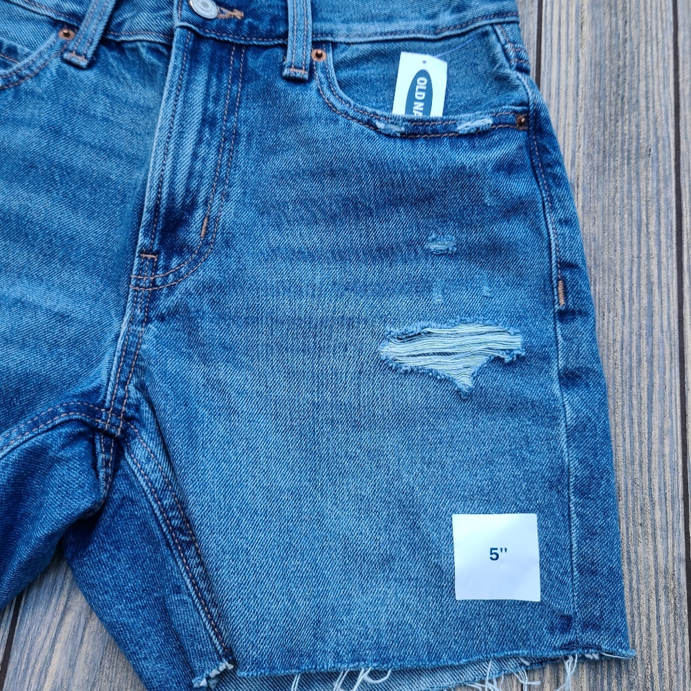 Old Navy High Waist Denim Shorts - Picture 5 of 9